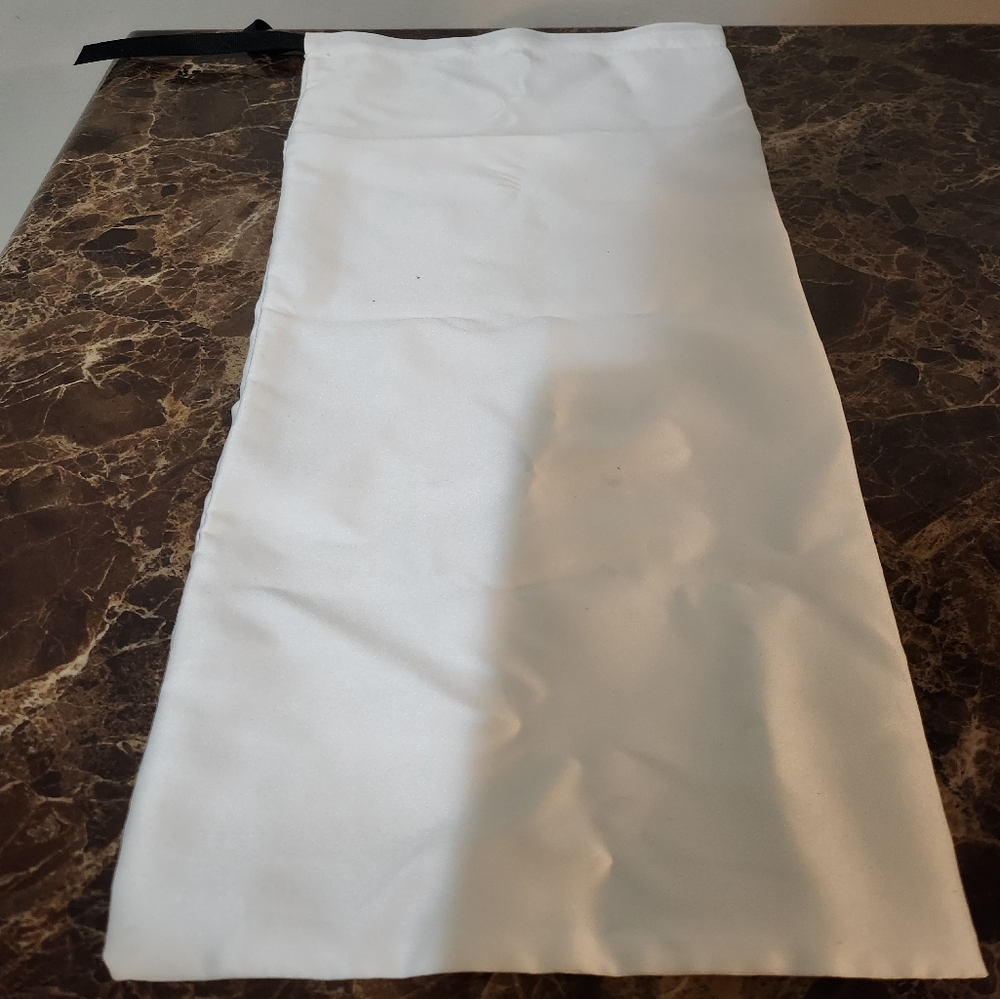 Gucci Ivory Storage 2 Bag Set New - Picture 2 of 6
